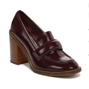 -NWOT Franco Sarto Raven Pumps